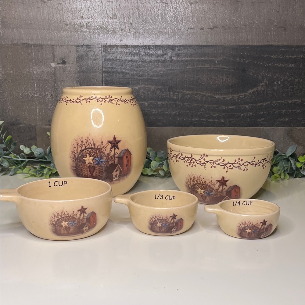 Stoneware Star & Berry set LTD Commodities Birdhouse PRIMITIVE RUSTIC STAR